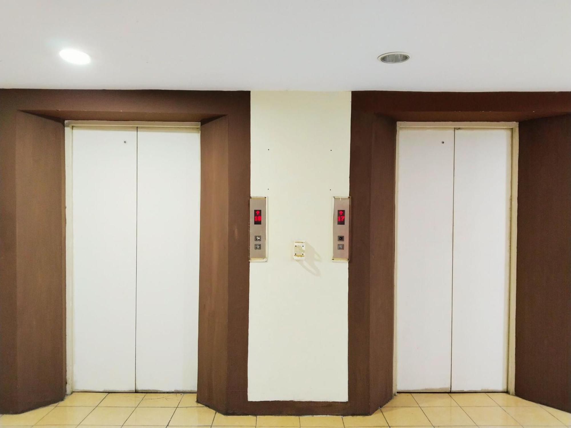 Kayla Room Casablanca East Residence 1 Jakarta Exterior photo